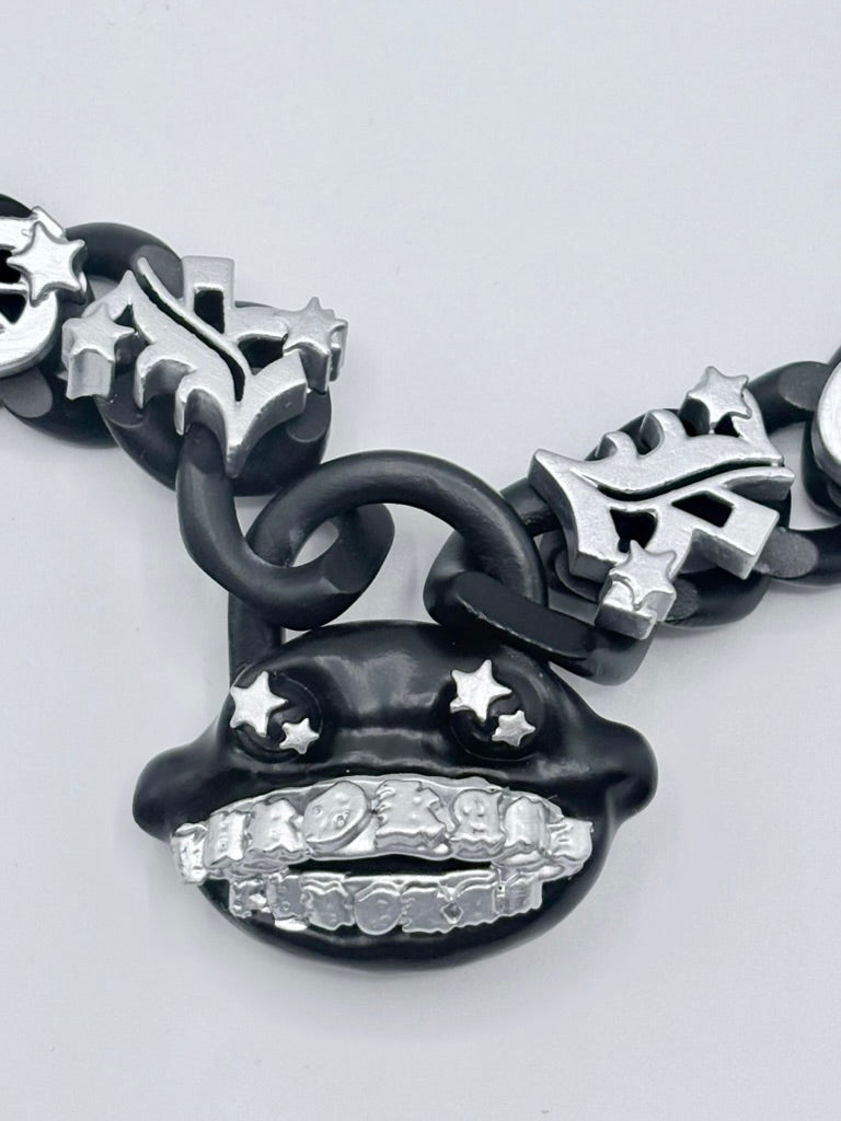 YOKAI KUROKAMI FACECHAIN- BLACK SILVER