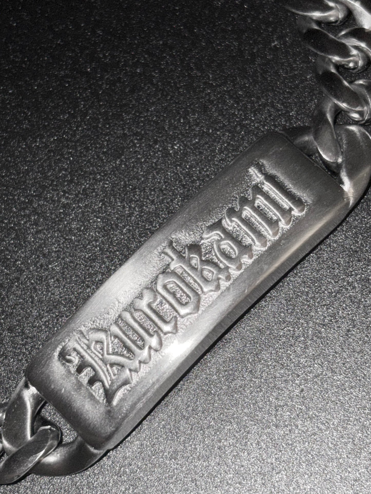 KUROKAMI SLAB